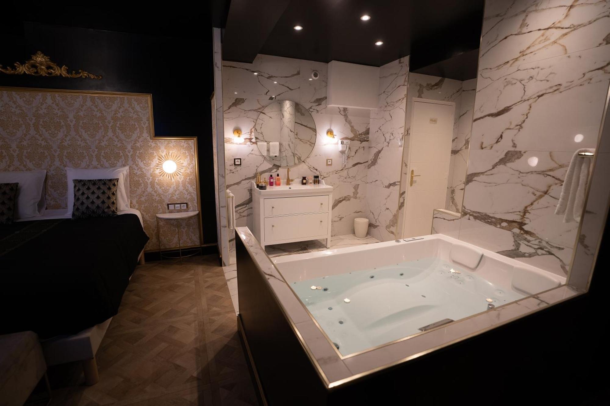 Appartement D'Exception Avec Jacuzzi Villefranche-sur-Saône Exteriör bild